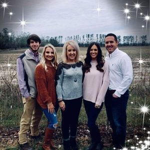 Meet your Posher, Gina